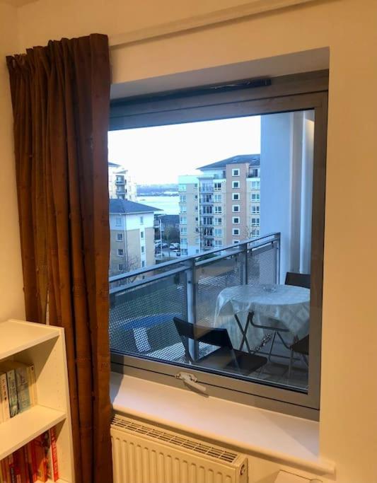 1 Bedroom Flat Near Excel, O2, Canary Wharf - London Londres Exterior foto