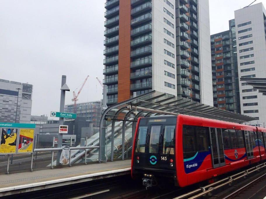1 Bedroom Flat Near Excel, O2, Canary Wharf - London Londres Exterior foto
